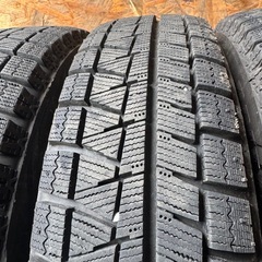 バリ山　BRIDGESTONE ブリヂストン　ブリジストン　REVOGZ 155/70R13 スタッドレス　タイヤ　2016年製　13インチの画像