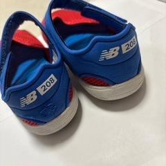 ニューバランス　ベルト付き　サンダル　の画像