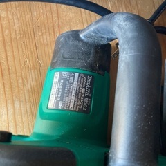 makita電気チェンソーの画像