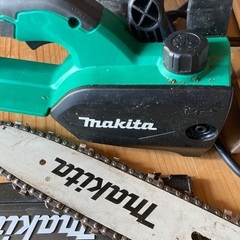 makita電気チェンソーの画像