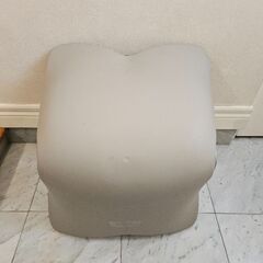 【美品】MTG Style Premium 骨盤矯正　サポートチェアの画像