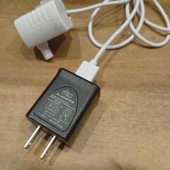 【お渡し決定】給水器 透明 プラスチック製 電源アダプター付き ペット 猫の画像