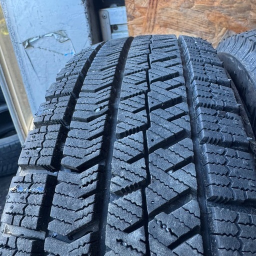 走行少　イボ付き　BRIDGESTONE ブリヂストン　ブリジストン　VRX2 155/65R14 スタッドレス　タイヤ　2019年製