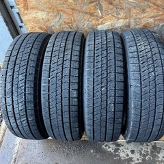 バリ山　BRIDGESTONE ブリヂストン　ブリジストン　VRX2 155/65R13 スタッドレス　タイヤ　2017年製　13インチの画像