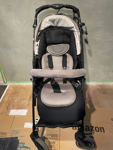 Pigeonピジョン　ランフィリノン　アカチャンホンポ　グレージュ　ベビーカー