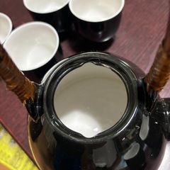 ポットと湯のみセットの画像