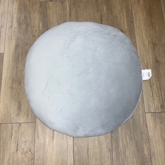 ニトリ 洗える モチモチクッション(MM 60R GY) の画像
