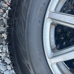 ブリヂストン スタッドレスvrx2 2024年製　205/65R16 ホイールの画像