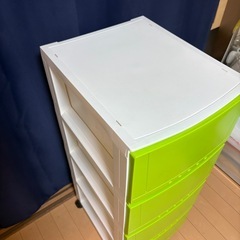 4段収納!!の画像