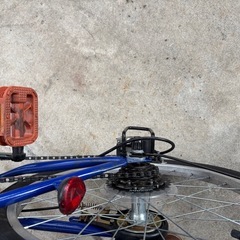 折りたたみ自転車 20インチ　6段変速　の画像