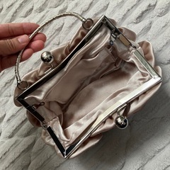 　ポーチバッグの画像