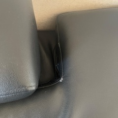 ソファ　黒の合皮の画像