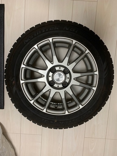 スタッドレスタイヤ4本　15インチ　アルミホイール・ナット付き