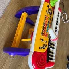子供用ピアノの画像