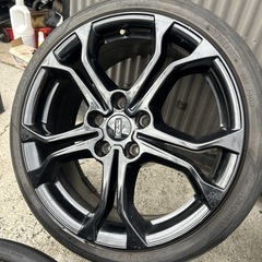 ルノー ルーテシア RS 純正18インチ（18×7.5J+55）5H-114.3 タイヤ使用不可　の画像
