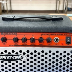 FERNANDES FS-10  アンプ　小型　の画像