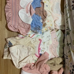 赤ちゃんの服の画像