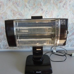 J101721 ダイキン DAIKIN セラームヒート ERFT11PS 遠赤外線暖房機の画像