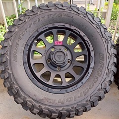BF Goodrich　225/75R16 Mud-Terrain の画像