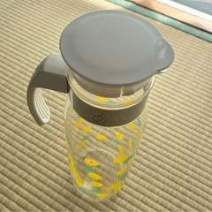 HARIO 　冷蔵庫ポット  パイナップル柄⭐︎ニトリ⭐︎お茶ポット　レトロ風の画像