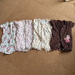 11枚セット　70-80ロンパース
の画像