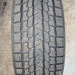 【中古】225/60R17 ヨコハマアイスガードG075 冬タイヤ　スタッドレス　バリ溝の画像