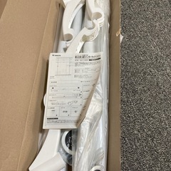 未使用品　押入れ 突っ張り ハンガーラックの画像