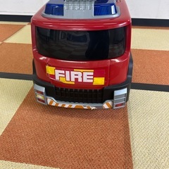 電動乗用車　消防車の画像