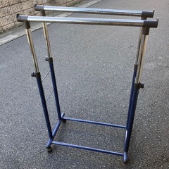 パイプハンガー　錆び汚れ有りますの画像