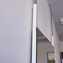 突っ張りタイプ 薄型全身鏡の画像