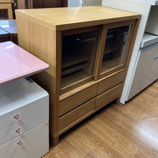 食器棚 2枚扉 引き出し付き 使用感有り 無垢材 程度B ナチュラル【取りに来れる方限定】