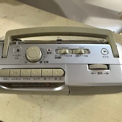 SOUNDLOOK モノラルラジカセ SAD-1205/Sの画像