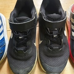 男の子　シューズ　まとめ売り　NIKE adidasの画像