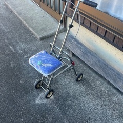 シルバーカーの画像