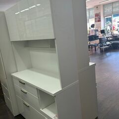 【リユ-スのサカイ広島石内店】ジモティ割！３枚扉オープンボード/クリ-ニング済み/HG-7640/広島市 家具　佐伯区 家具　南区 家具　西区 家具　東区 家具　中区 家具　安佐南区 家具　安佐北区 家具　安芸区 家具　府中町 家具　海田町 家具　熊野町 家具　坂町 家具　廿日市市 家具			 			の画像