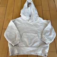 ベビーパーカー 子どもパーカー サイズ95.100の画像