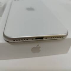 【良品】iPhone SE 第3世代/SIMフリー/A2782/128GB〈MMYG3J/A〉の画像