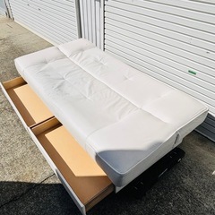 🛋【折りたたみソファベッド ホワイト／引き出し付き】の画像