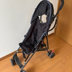 ベビーかーカーの画像
