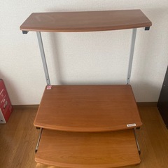 10/28くらいまで⭐️LOAS　 パソコンデスク　パソコン机の画像