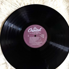 ★【女優で歌手のシェリル・ラッドの日本編集ベストアルバム『そよ風のエンジェル』】LPレコード盤です！の画像
