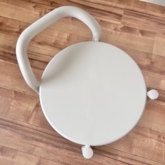 【ほぼ新品】無印良品　屋内外で使えるアルミスツールの画像