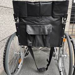 ケアテックジャパン　自走式スチール製車椅子　未使用に近いの画像