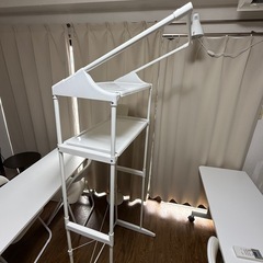 プラスチック棚の画像
