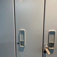 鍵付きロッカーの画像
