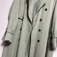 AZULトレンチコートの画像