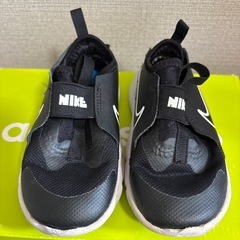 NIKE シューズ　15センチの画像