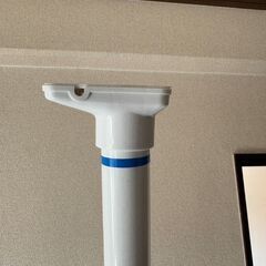 太めのカーテンポールの画像
