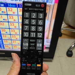東芝　TOSHIBA レグザ　REGZA 液晶テレビ　37型　の画像