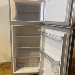 SHARP トップフリーザー 118L冷蔵庫 シルバー系 SJ-H12Wの画像